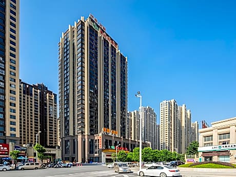 Vienna Hotel Fuzhou Changle Shouzhan Hangcheng Metro Station