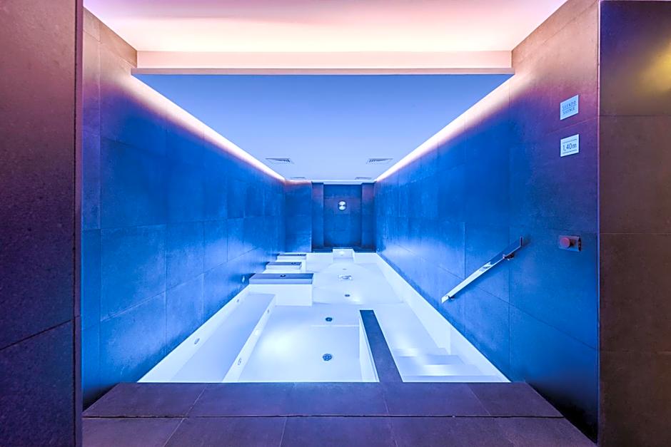 LHP Napoli Palace & SPA