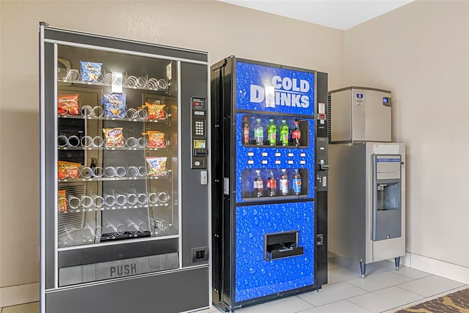 Best Western Commerce Inn