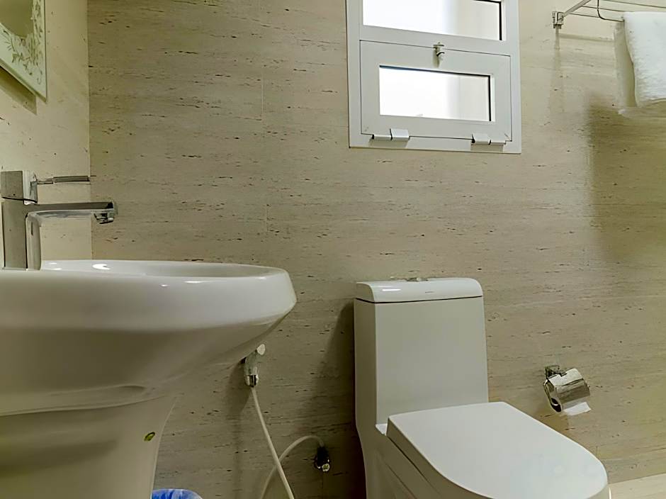 Super OYO 106 Muscat Grand Hotel Apartment