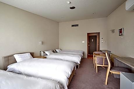 Japanese Family Room