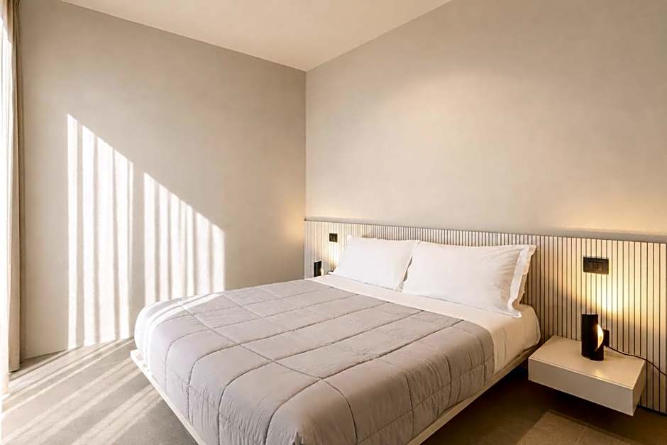 Amare Suite & Apartments