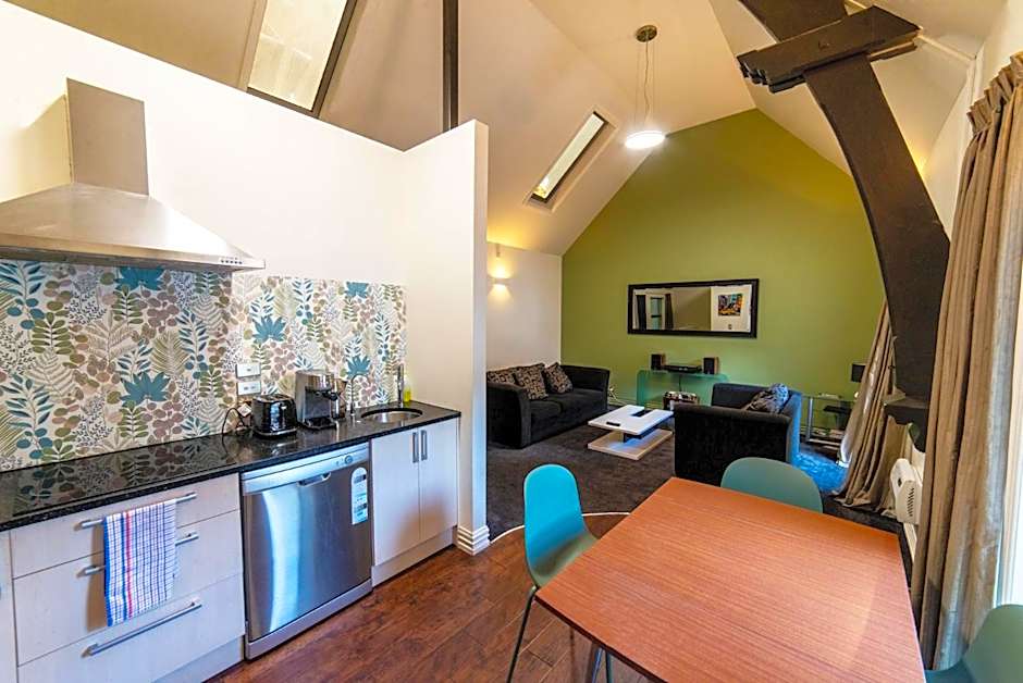 Chapel Apartments