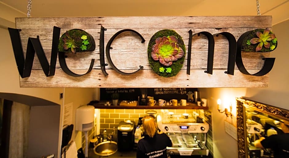 Charleville Lodge Hotel