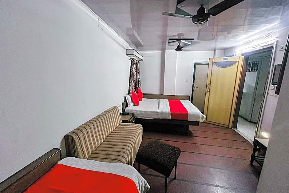 Hotel Maninagar Residency – Ahmedabad, TN