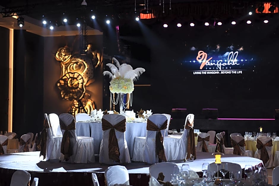 Vangohh Eminent Hotel & Spa