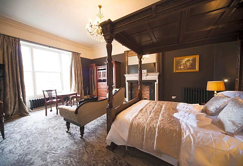 Photo 1 of 50 of East Walls Hotel
