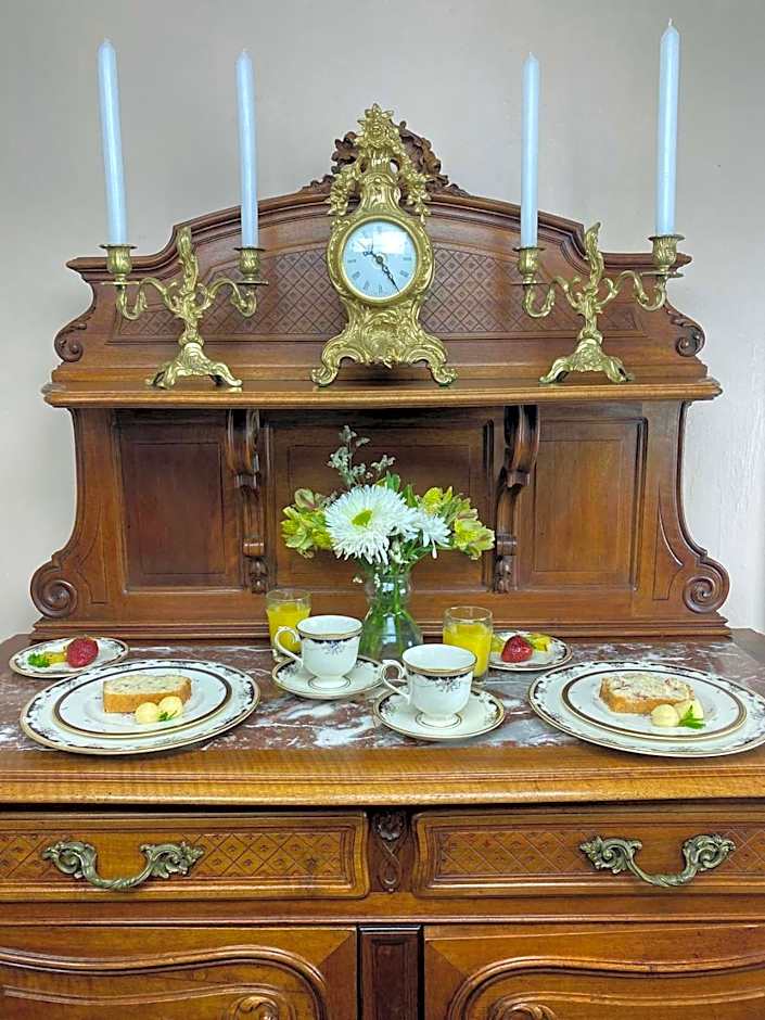 Lightner Farmhouse B&B