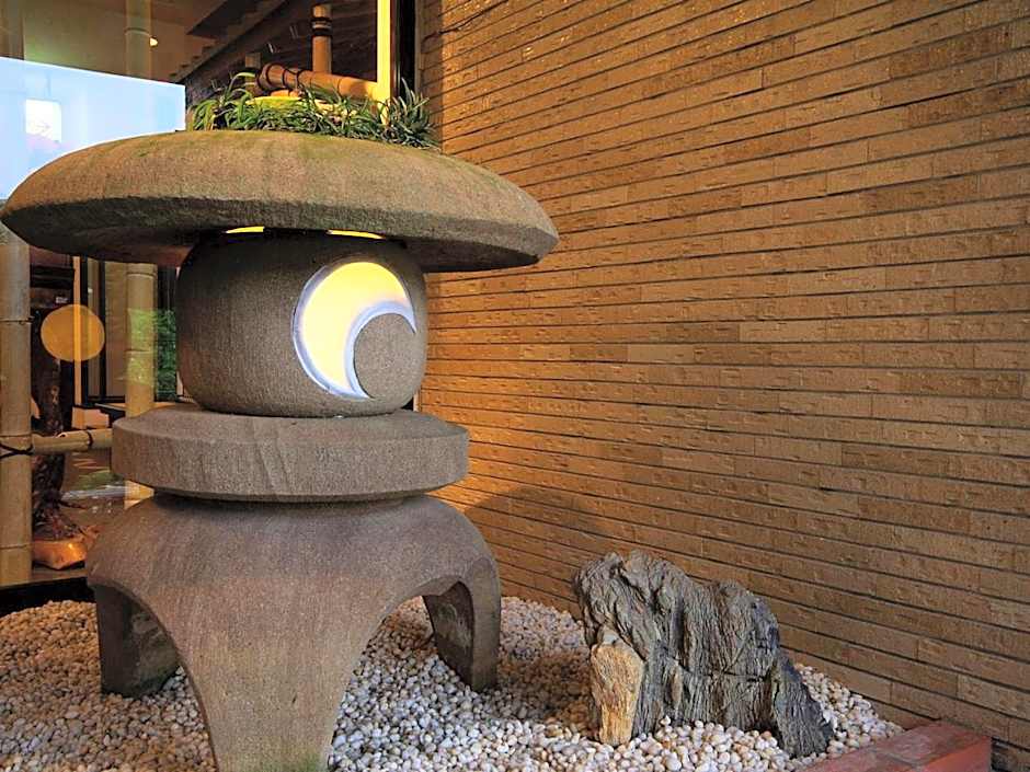 Gyokusenkaku