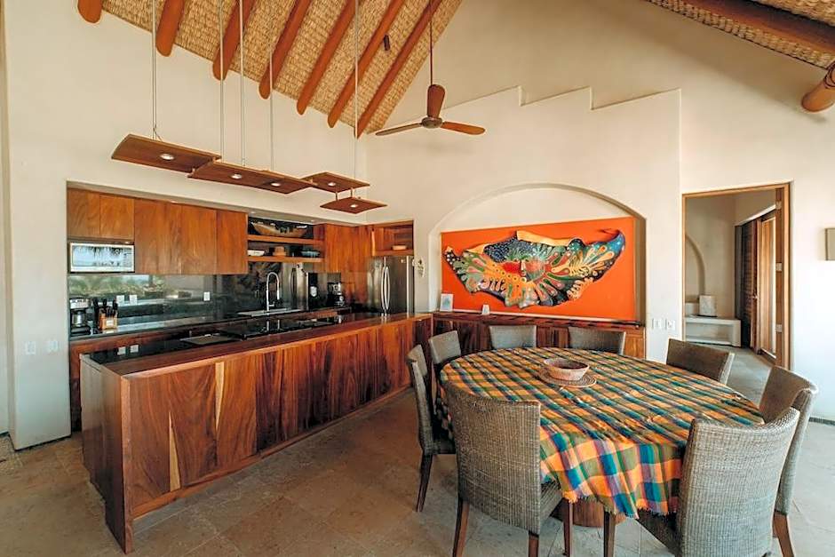 Las Palmas Luxury Villas