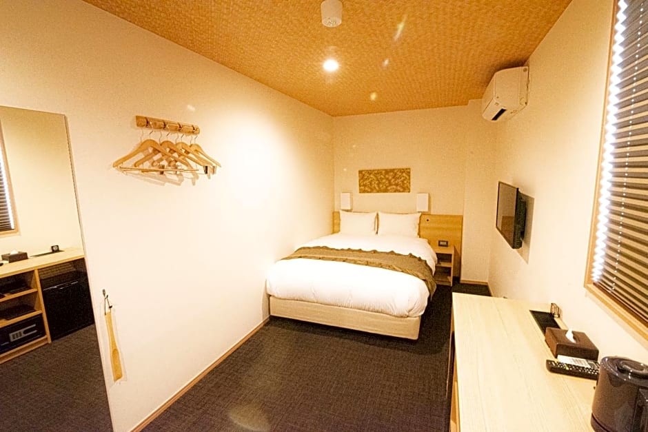 Xcellent Hotel