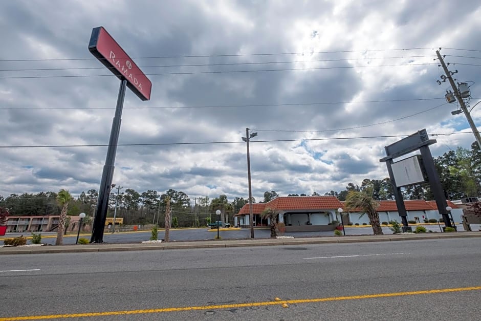Ramada by Wyndham Walterboro