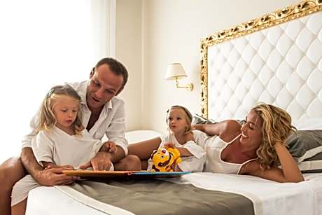 Family Suite with Balcony