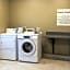 Holiday Inn Express And Suites Nashville North - Springfield By IHG