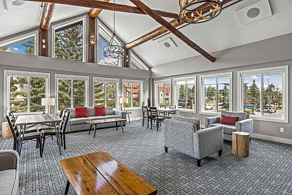 Basecamp Lodge Canmore