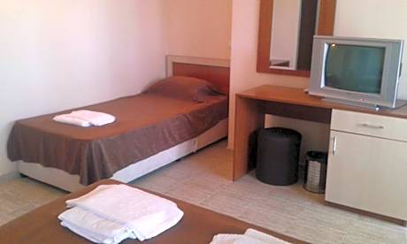 Triple Room with Sea View