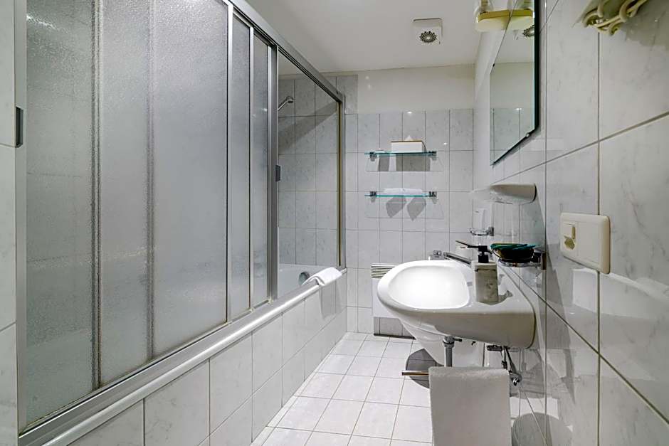 Poschiavo Suisse Hotel