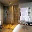 Sea Star Lodge
