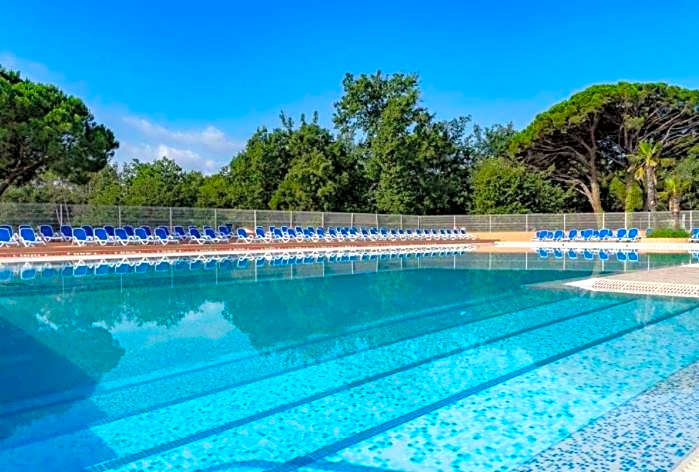 Mobilhome 6 personnes Camping Oasis Village 5 étoiles