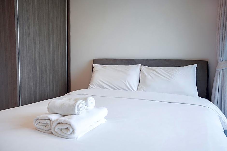 De Amber Bang Sarae by Beach Holiday