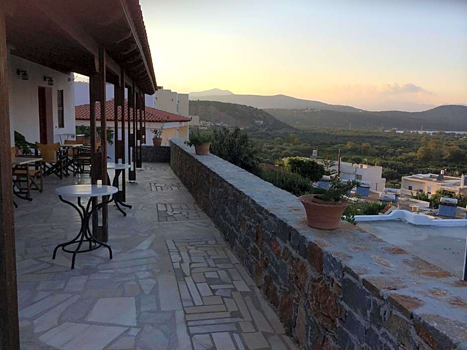 Kavousanos Apartments