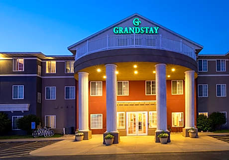GrandStay Hotel & Suites Ames