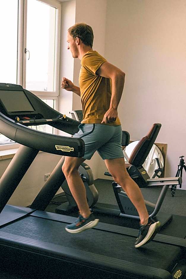 Karlingerhaus Hotel Hostel Home