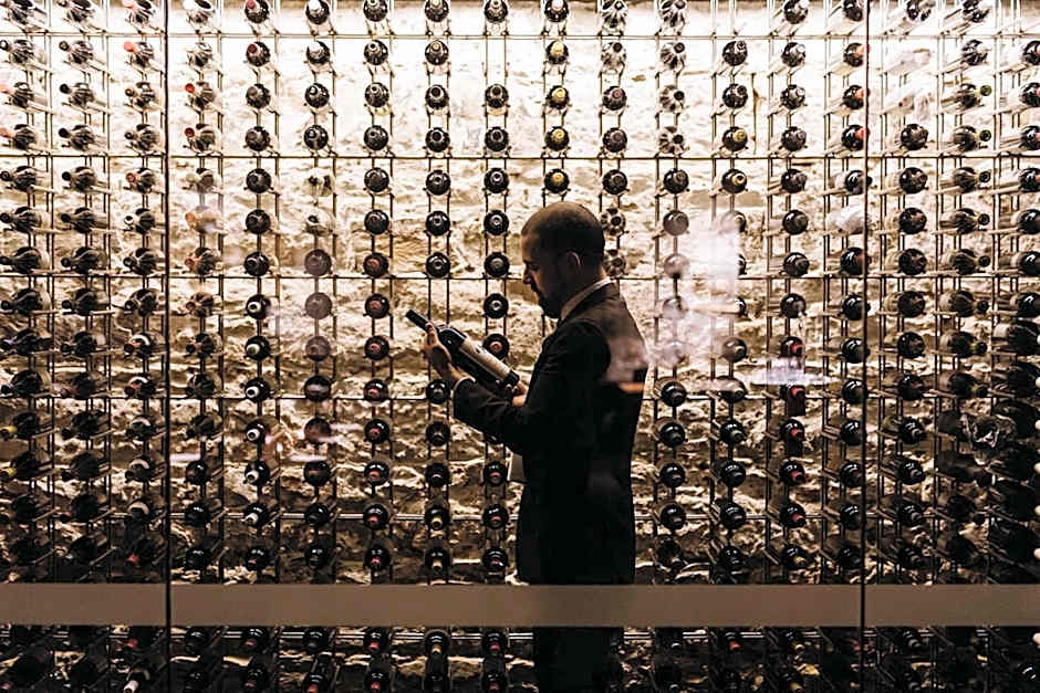 The Henry Jones Art Hotel