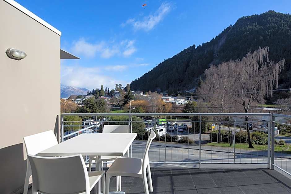 The Whistler Holiday Apartments