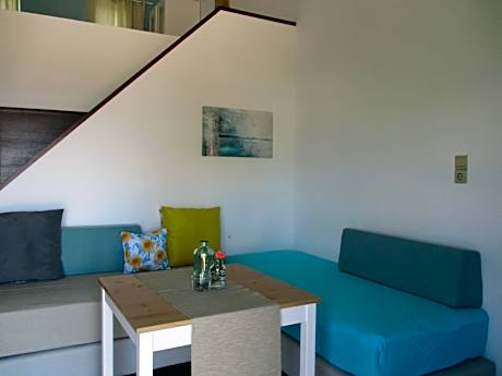 Studio with Sea View - Split Level