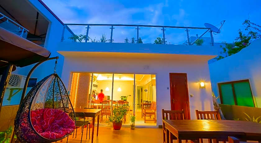 Hathaa Beach Maldives