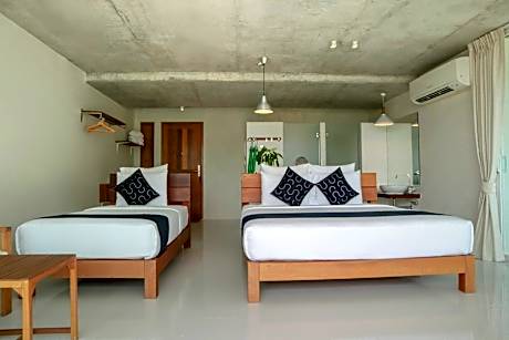 Premier Triple Suite