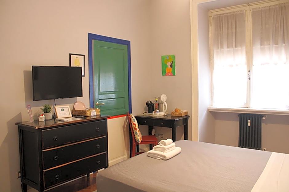 Athena Guest House