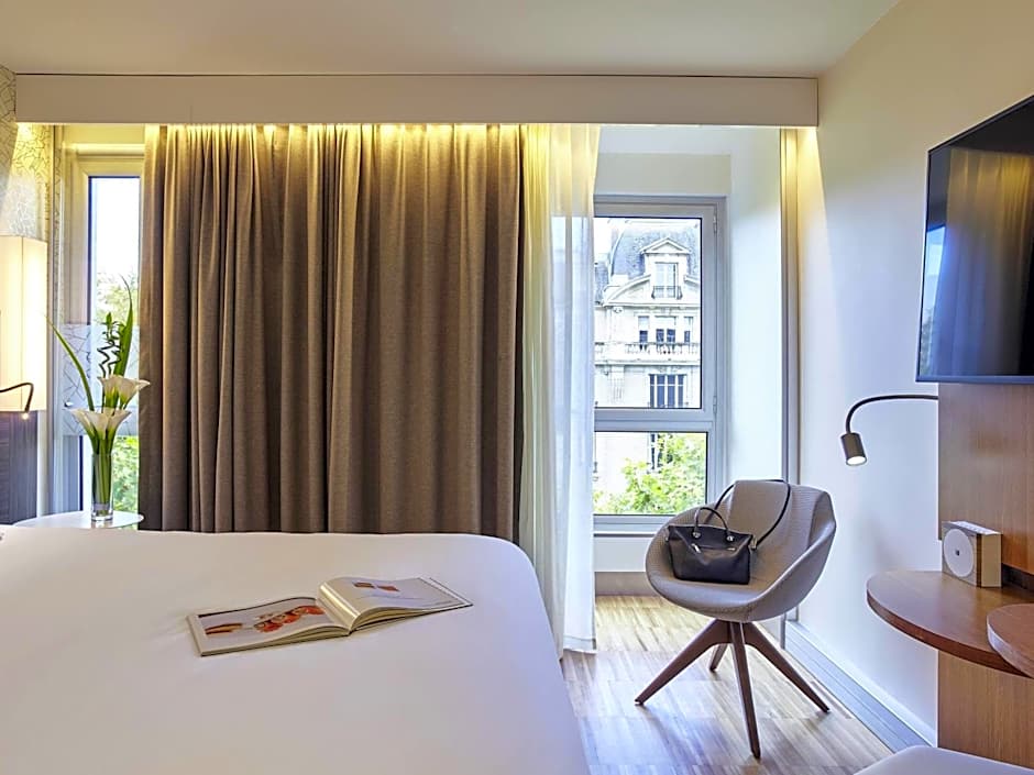 Mercure Paris Arc De Triomphe Etoile