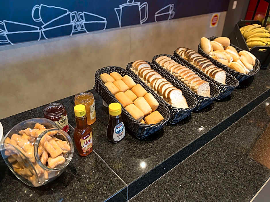 Ibis Budget Blumenau