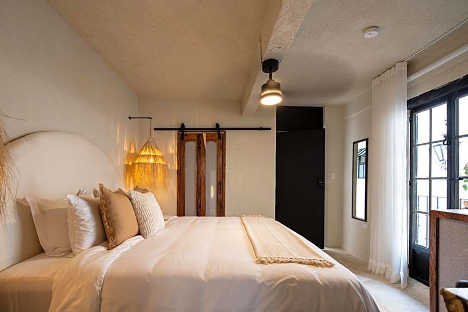HOLT Hotel del Pueblito