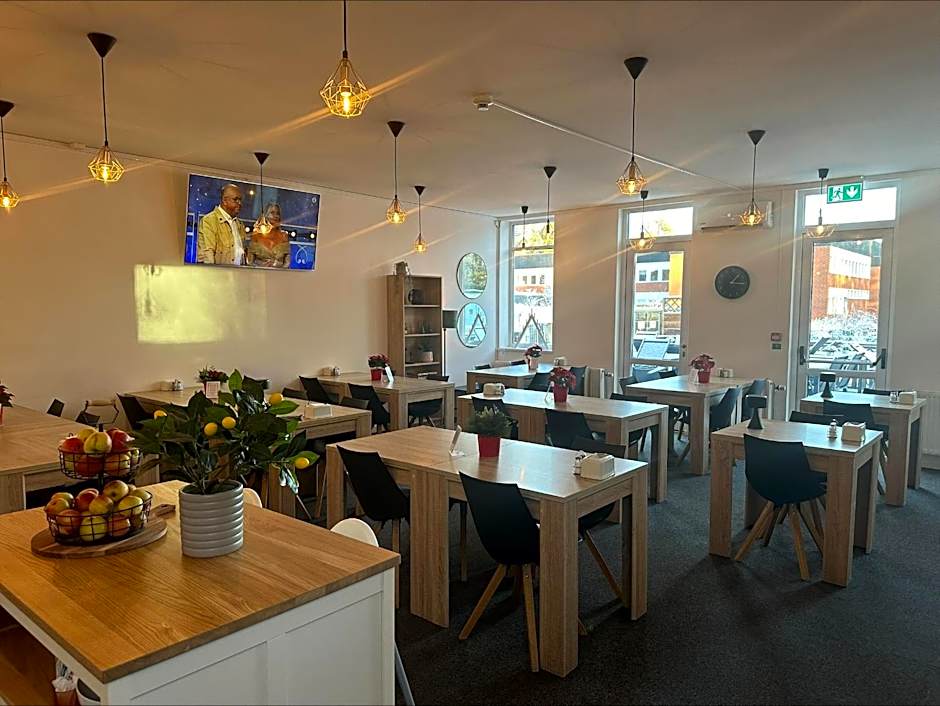 Almnäs Park Hotel