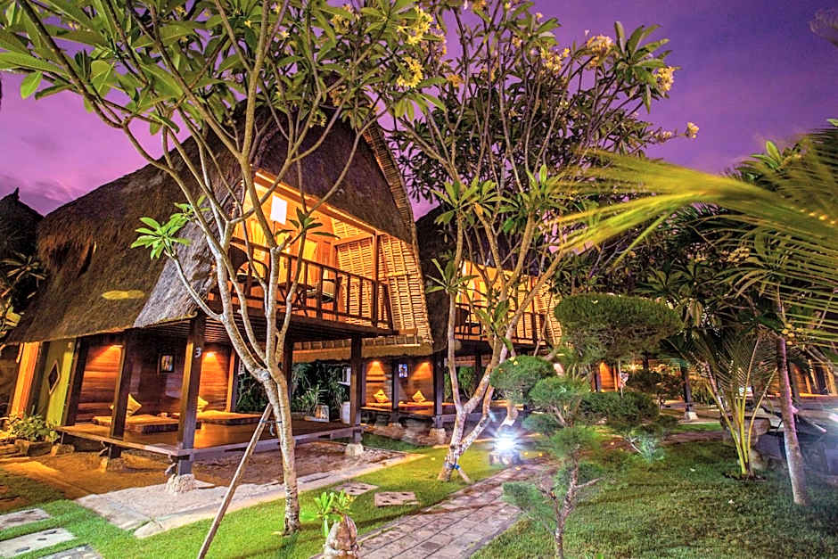 Nanuk's Bungalows