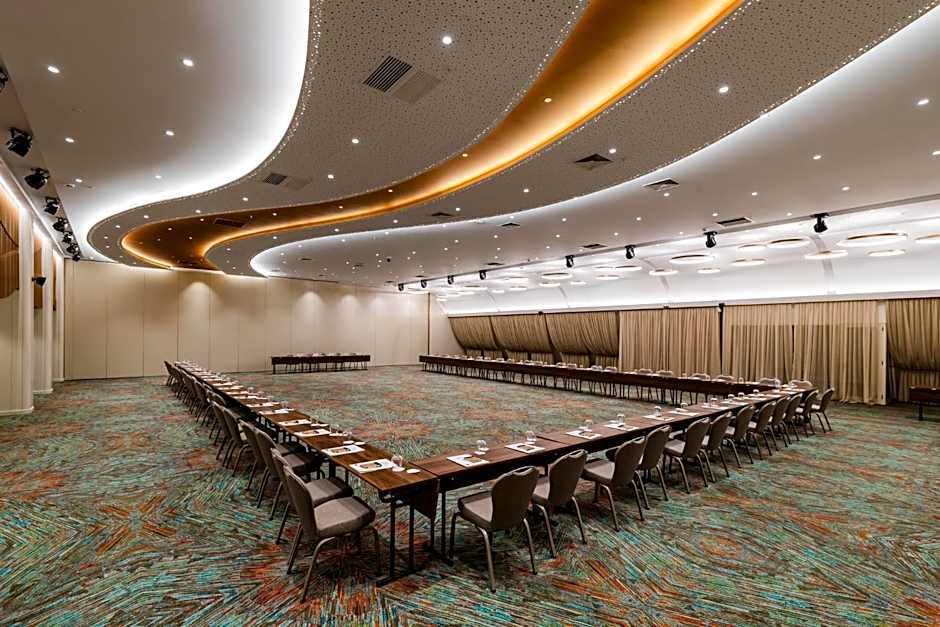 Holiday inn Skopje By IHG