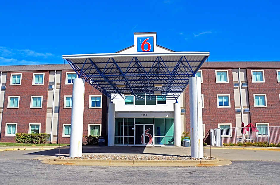 Motel 6-West Des Moines, IA