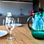 Akureyri Lux Apartments with hot tub access