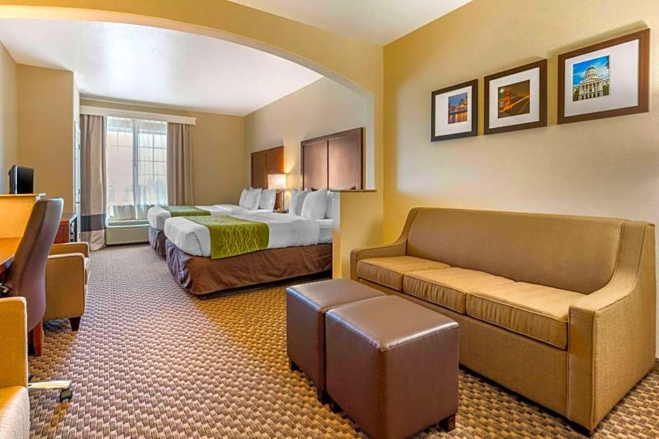 Comfort Inn and Suites Galt - Lodi North
