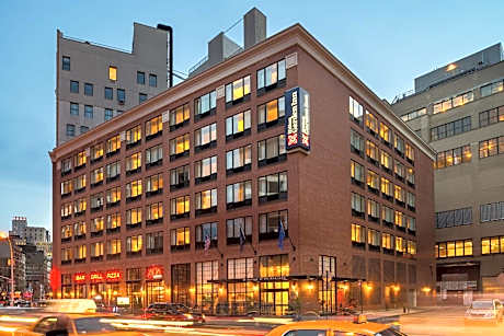 Hilton Garden Inn Tribeca