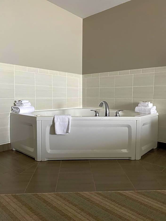 Country Inn & Suites by Radisson, Bemidji, MN