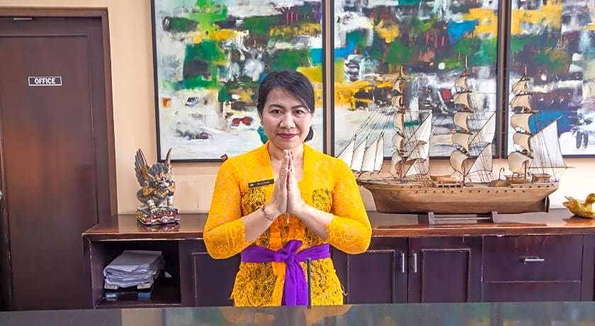 Grand Santhi Hotel