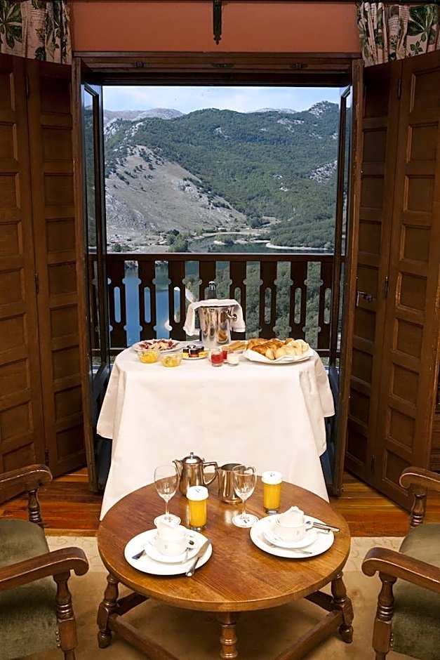 Parador de Cervera de Pisuerga