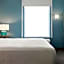 Home2 Suites by Hilton Atlanta Airport College Park