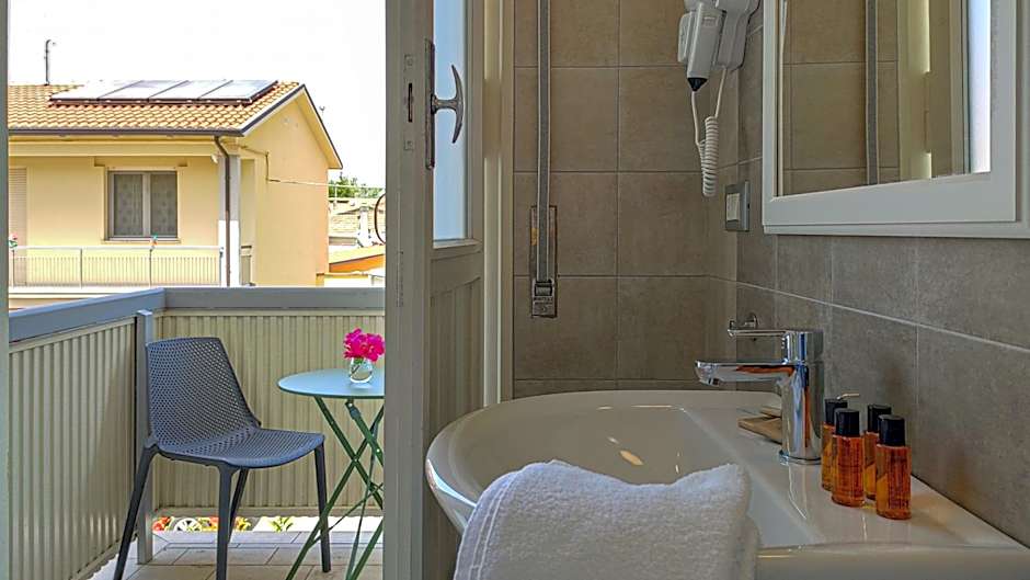 LA DAMA ROOM&BREAKFAST