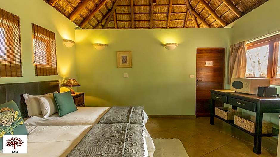 Zebula Golf and Wildlife Estate - Walk of the Eland Pax 12 - Moi Signature Luxury villa