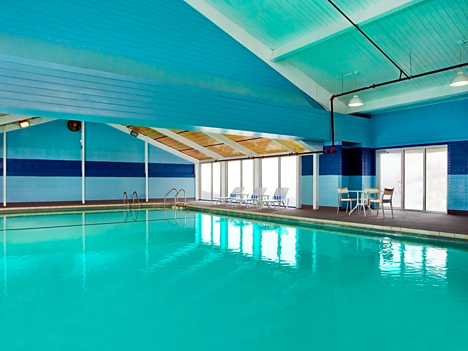 Four Points by Sheraton Cleveland Airport – Cleveland, OH
